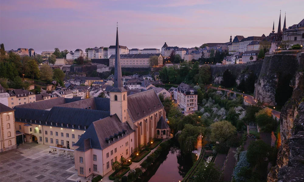 Luxembourg img